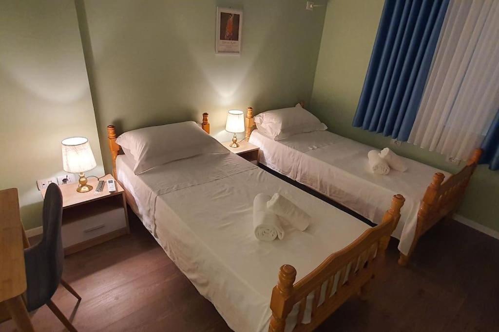 Center Apartment Tiranë Luaran gambar
