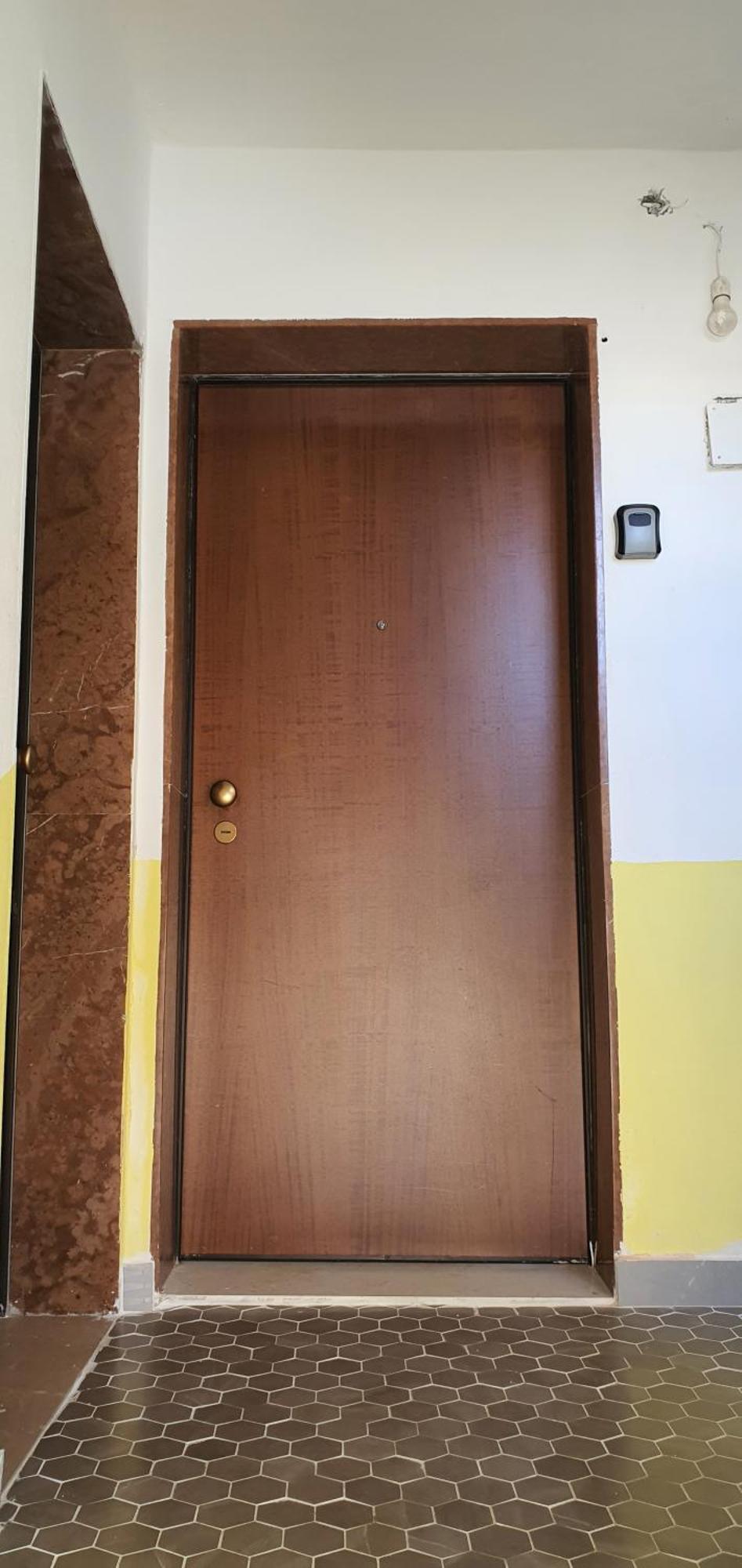 Center Apartment Tiranë Luaran gambar